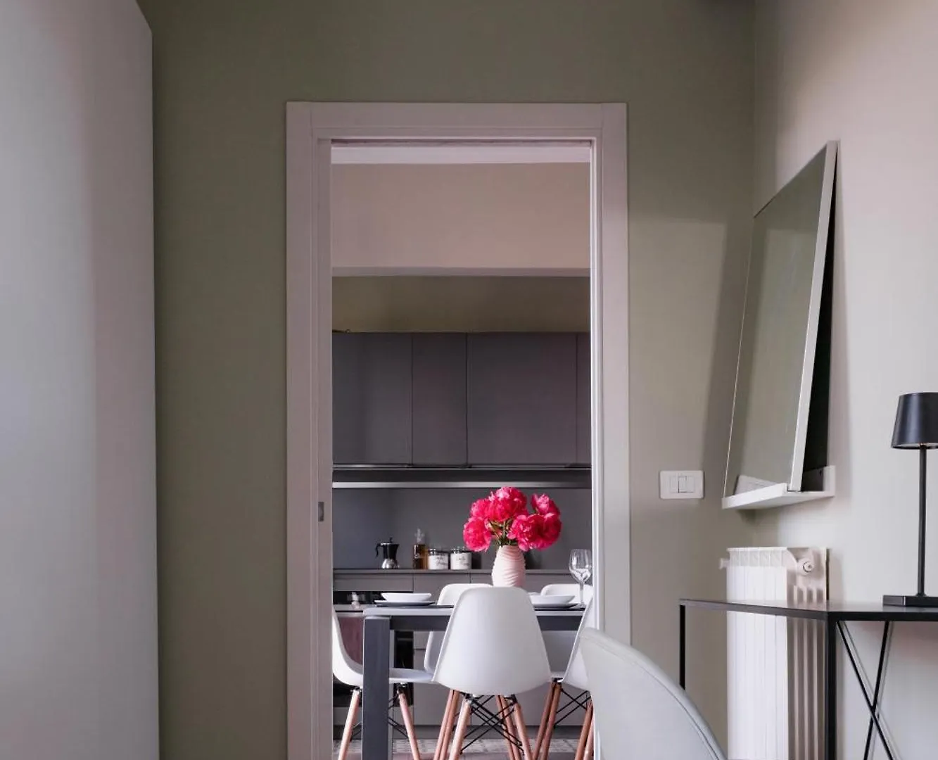 Ginny Apartment فلورنس