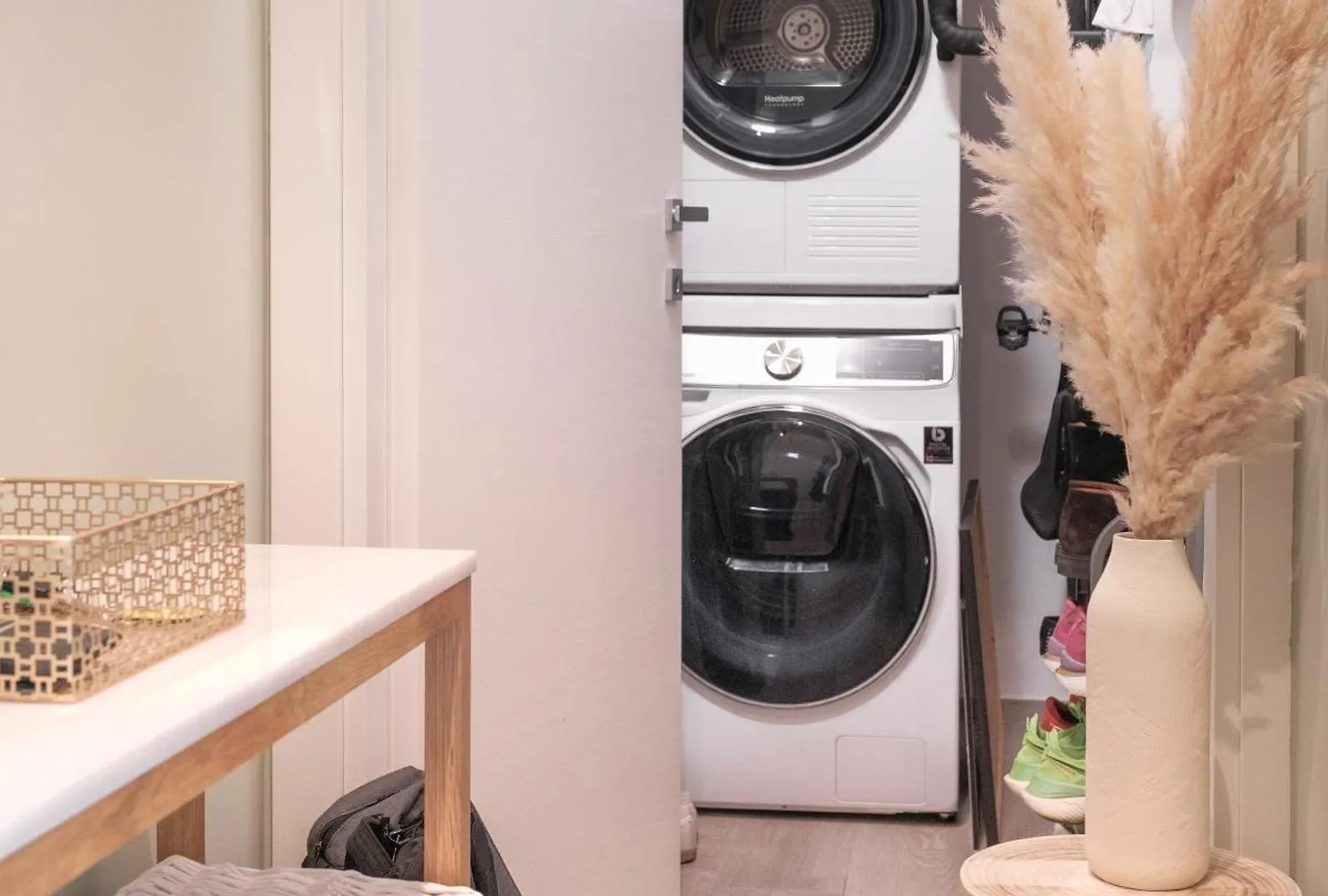 Ginny Apartment فلورنس
